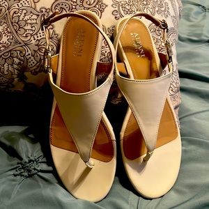 Aldo sandals. Cream/Taupe size 8. Wore twice.